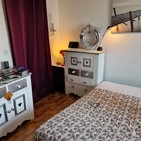 Avant Port Apartamento *